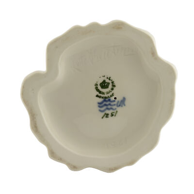 STATUINA PORCELLANA ROYAL COPENHAGEN "Ragazza di Amager" 1251 ORIGINALE PRIMA SC