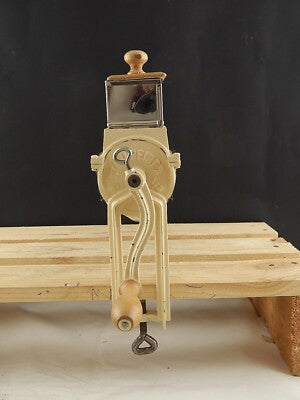 VINTAGE AUTENTICA GRATTUGIA A MANOVELLA DA TAVOLO STAHLREIBER 1/3