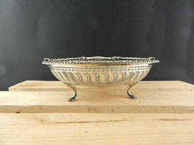 ANTICO ROCAILLE PREZIOSO ELEGANTE CESTINO CENTROTAVOLA ARGENTATO SILVER PLATED