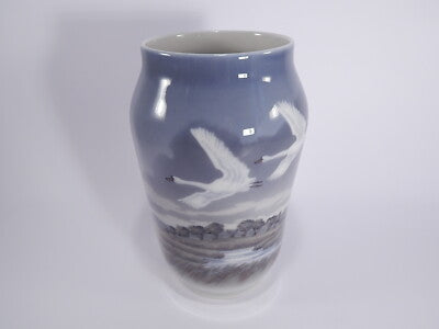 VASO ROYAL COPENHAGEN "Cigni in Volo"