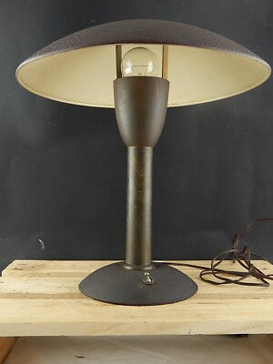 ANTICA ART DECO 1930 LAMPADA DA TAVOLO ART DECO OTTONE GOFFRATURA SIEMENS MILANO