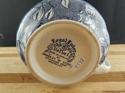 VINTAGE LATTIERA POTTERY SEMI PORCELLANA INGLESE GRINDLEY ROYAL TUDOR VELVET