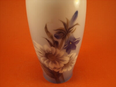 VASO ROYAL COPENHAGEN "La Margherita e la Campanula"