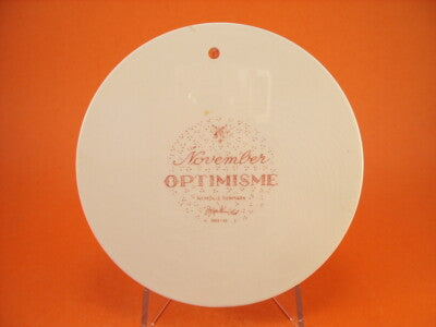 PLACCA DEL MESE CERAMICA NYMOLLE COPENHAGEN DI BJORN WIMBLAD NOVEMBRE "Optimisme