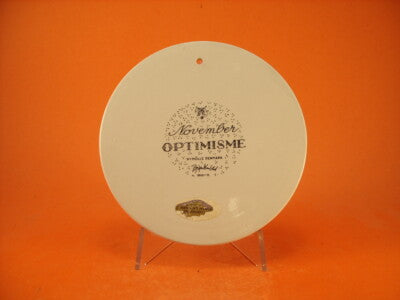 PLACCA DEL MESE CERAMICA NYMOLLE COPENHAGEN DI BJORN WIMBLAD NOVEMBRE "Optimisme