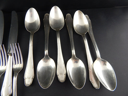 ANTICO SERVIZIO 18 POSATE ARGENTATE ART DECO BAGNO ARGENTO 1000 SILVER PLATED