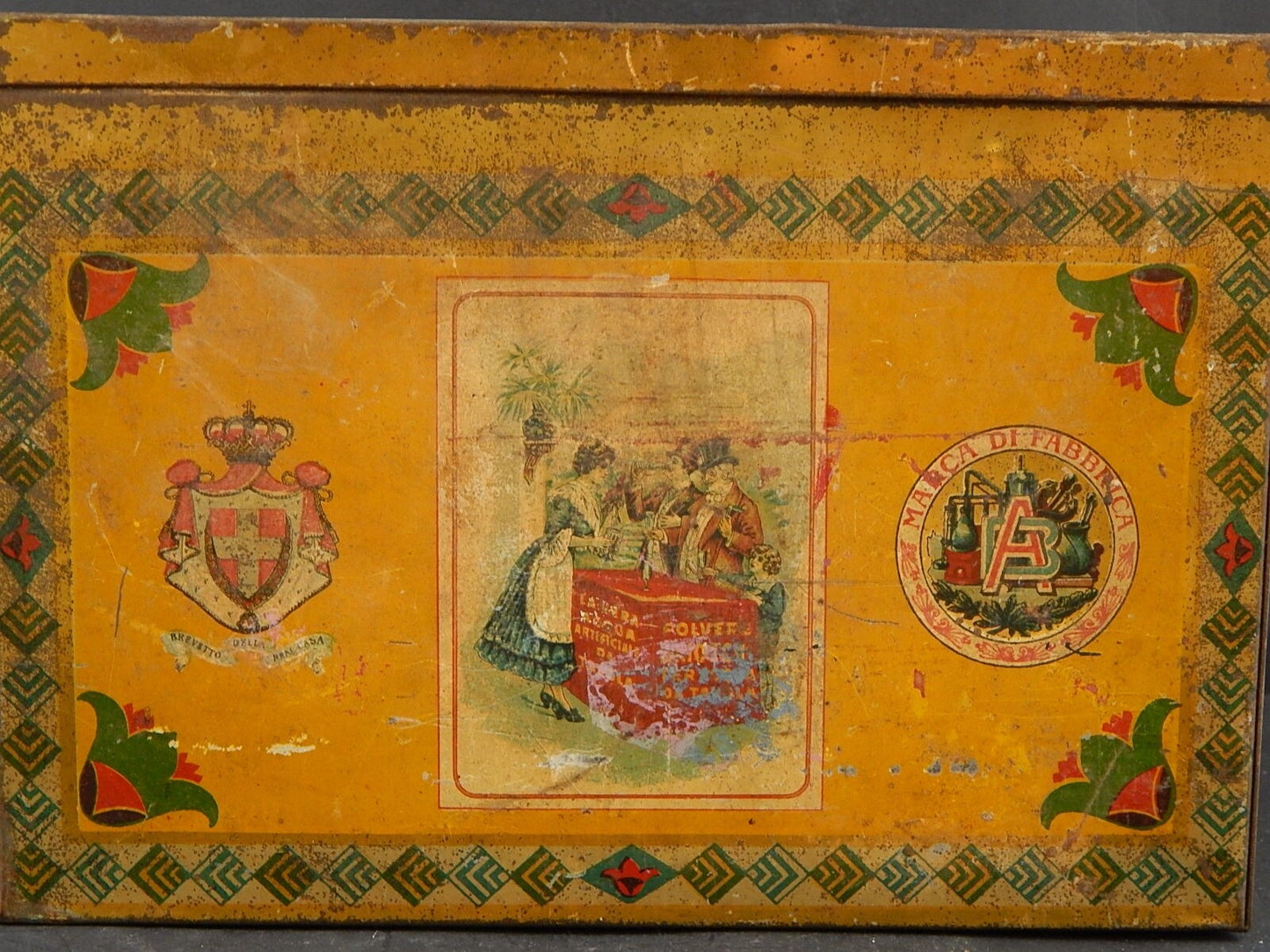 COLLEZIONE ANTICA RARA SCATOLA LATTA POLVERI BRIOSCHI MARCA DELLA REAL CASA