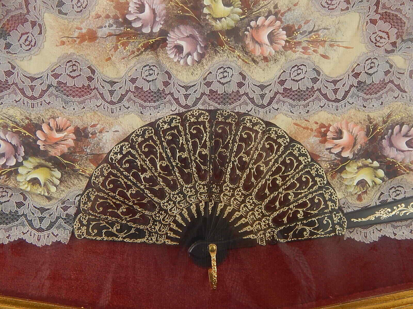 PREZIOSO ELEGANTE VENTAGLIO PIZZO E FIORI DIPINTI CON VENTAGLIERA COLLEZIONE