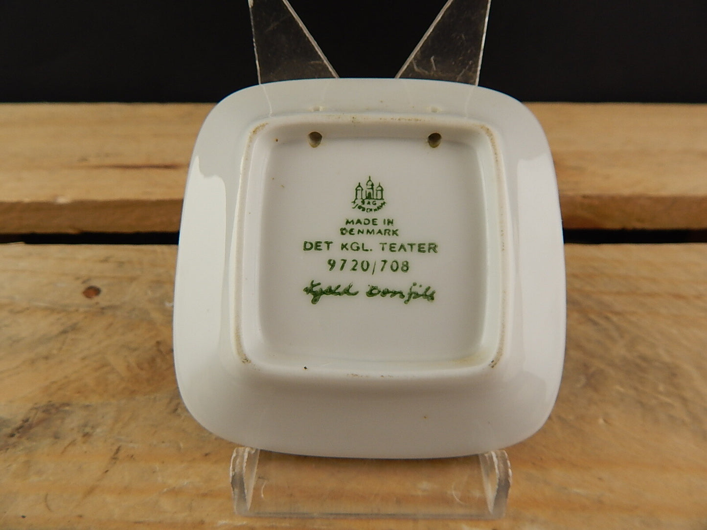 ROYAL COPENHAGEN BING&GRONDAHL PLAQUETTE PIATTINO PORCELLANA DET KGL TEATER