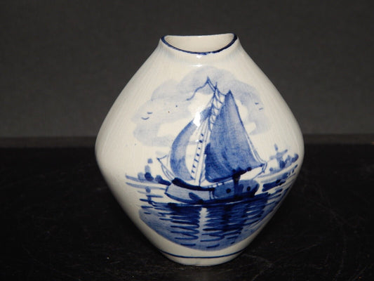 VINTAGE PICCOLO VASO PYRAMIDE DELFT PORCELLANA DECORO A MANO MARINA BLU COBALTO