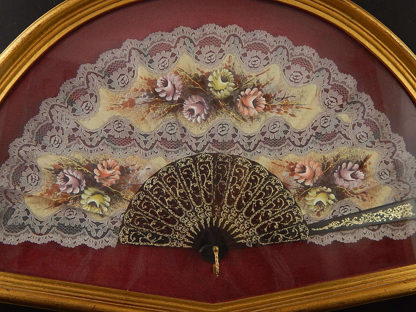 PREZIOSO ELEGANTE VENTAGLIO PIZZO E FIORI DIPINTI CON VENTAGLIERA COLLEZIONE