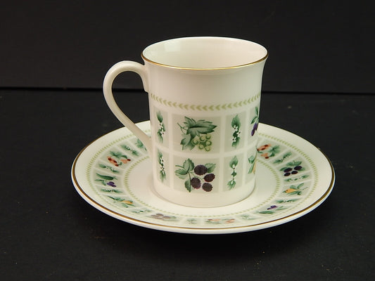 PORCELLANA ROYAL DOULTON VINTAGE PREZIOSA TAZZINA CAFFE' TAPESTRY