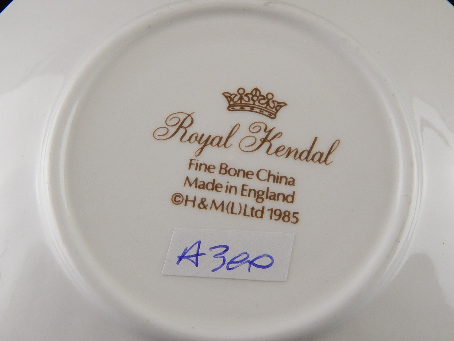 PREZIOSA PORCELLANA INGLESE ROYAL KENDAL TAZZA VINTAGE FINE BONE CHINA