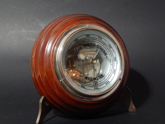 VINTAGE BAROMETRO ANEROIDE DANESE SBF CON CORNICE IN LEGNO