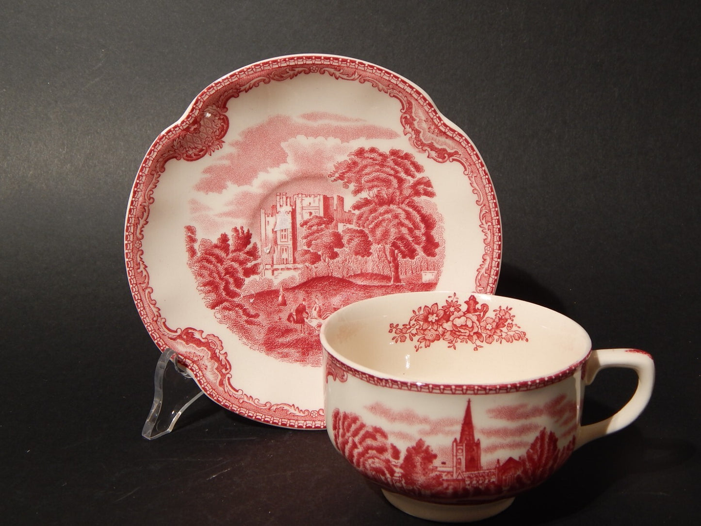 VINTAGE JOHNSON BROS OLD BRITAIN CASTLE TAZZA DA TE' SEMI PORCELLANA ROSSO