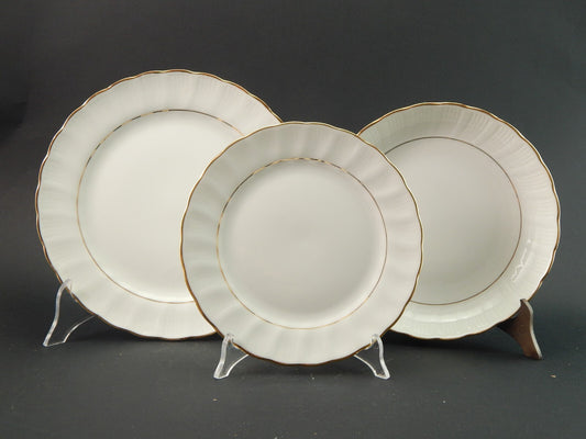 WINTERLING BAVARIA PORCELLANA BIANCA ORO ANNI 70 SERVIZIO PIATTI TAVOLA 41 PEZZI