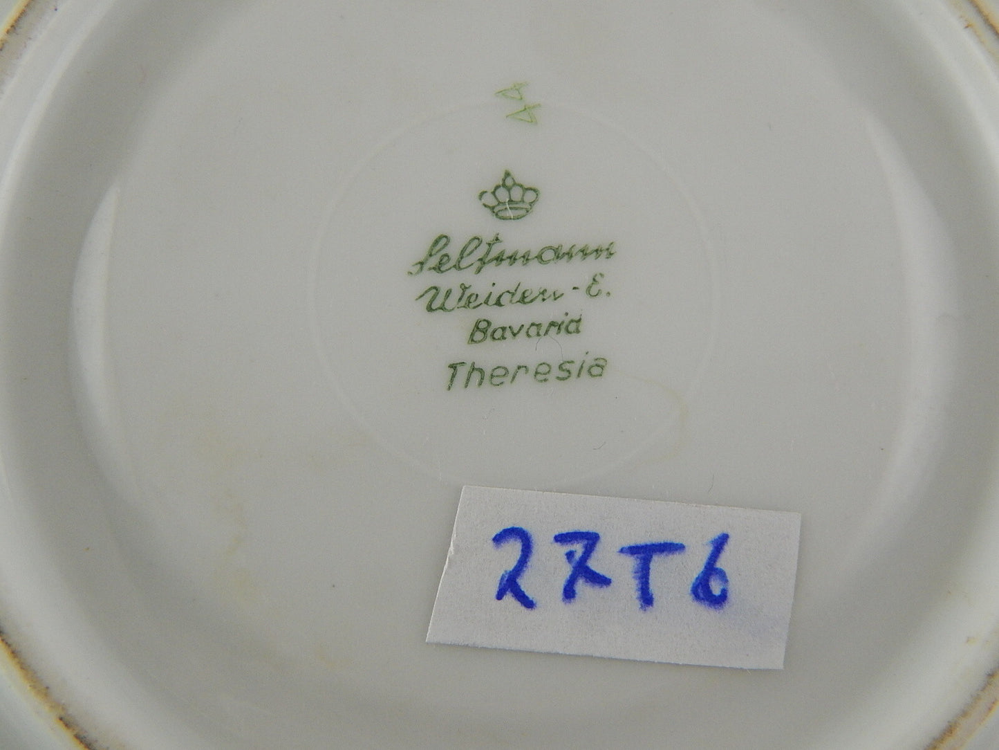 ANTICA TAZZA TE' PORCELLANA BIANCA ARABESCHI ORO BAVARIA SELTMANN THERESIA DALIA