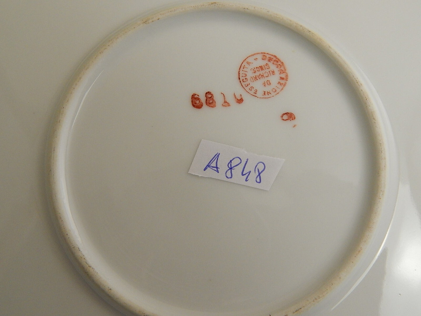 ANTICO RARO VASSOIO ROTONDO PORCELLANA BIANCA GINORI LIBERTY CON GHIRLANDA ROSE