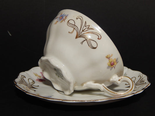 ANTICA TAZZA TE' PORCELLANA BIANCA BAVARIA SELTMANN WEIDEN THERESIA B1100