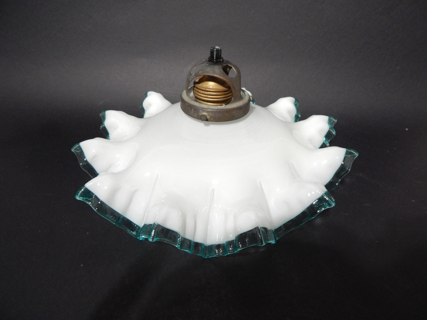 ANTICO ORIGINALE EPOCA LIBERTY LAMPADARIO IN VETRO OPALINO BORDO VETRO SOFFIATO