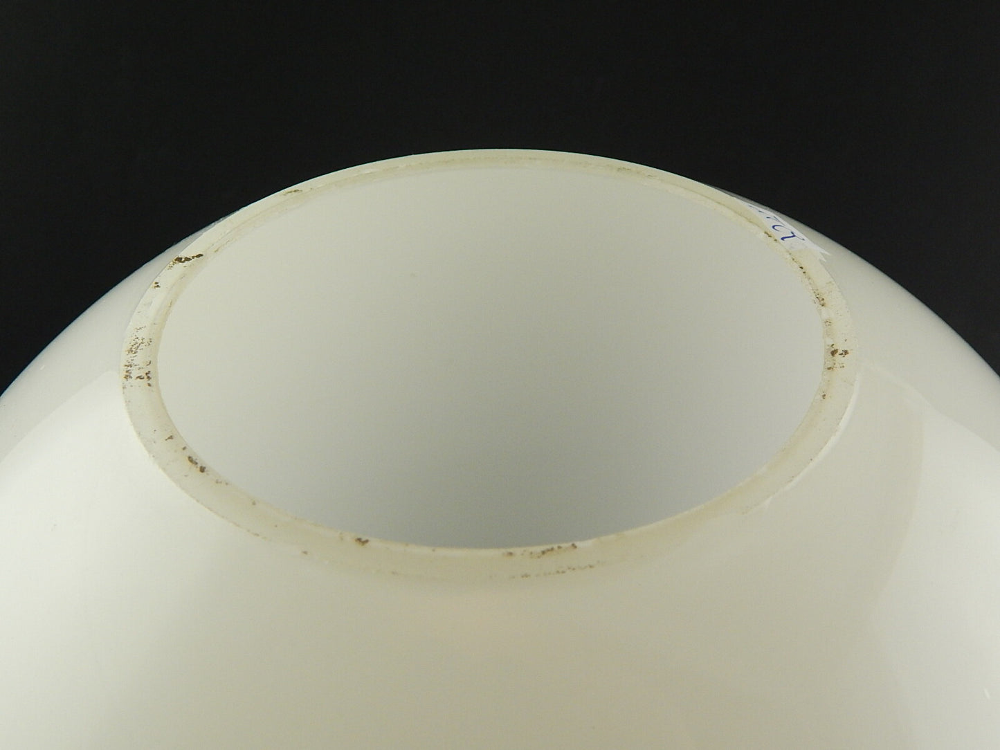 ANTICO EPOCA ART DECO GRANDE BOCCIA VETRO OPALINO BIANCO PER LAMPADARIO APPLIQUE