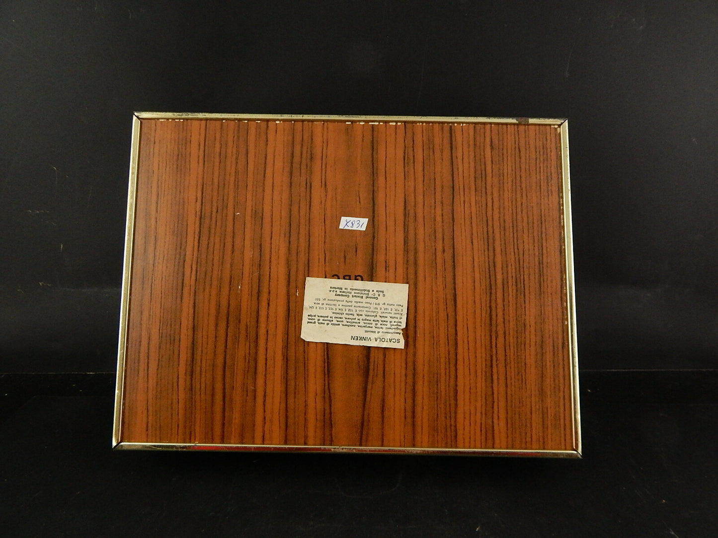 COLLEZIONE VINTAGE SCATOLA LATTA BISCOTTI GENERAL BISCUIT COMPANY UCCELLI