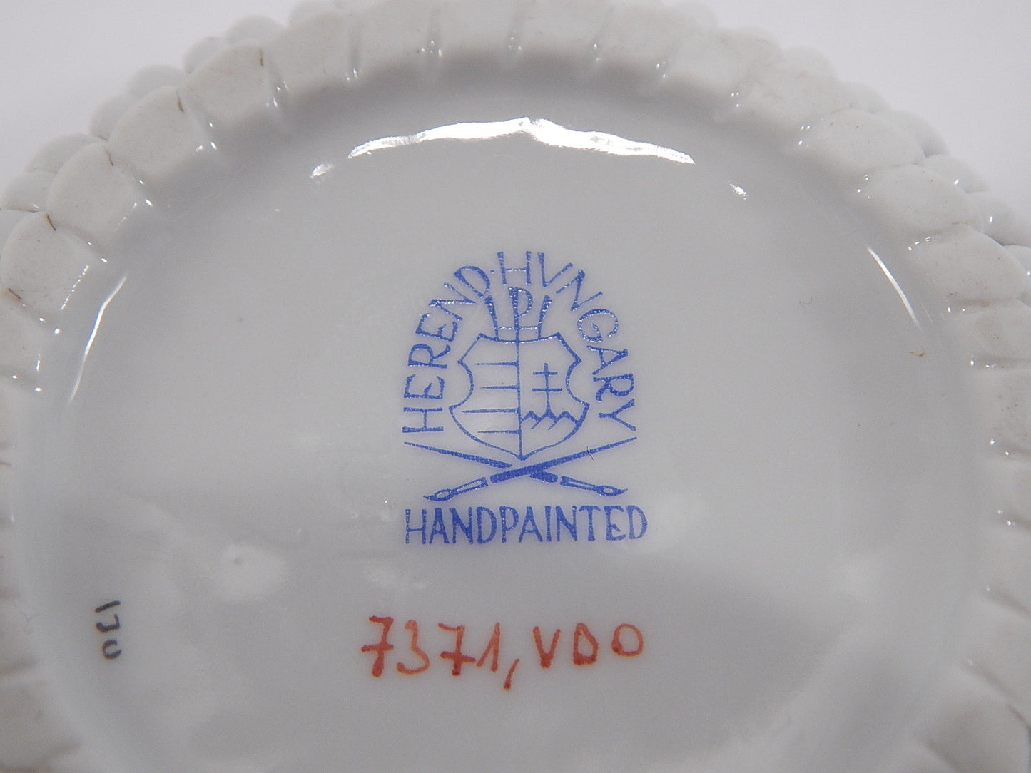 PORCELLANA HEREND ORIGINALE CESTINO TRAFORATO DECORO VICTORIA DIPINTO A MANO