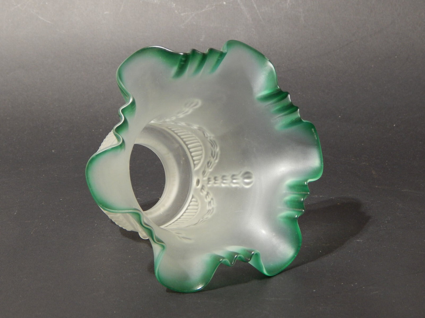 ANTICO PRIMO 900 VETRO TULIP PARALUME PER APPLIQUE O LAMPADA STILE IMPERO