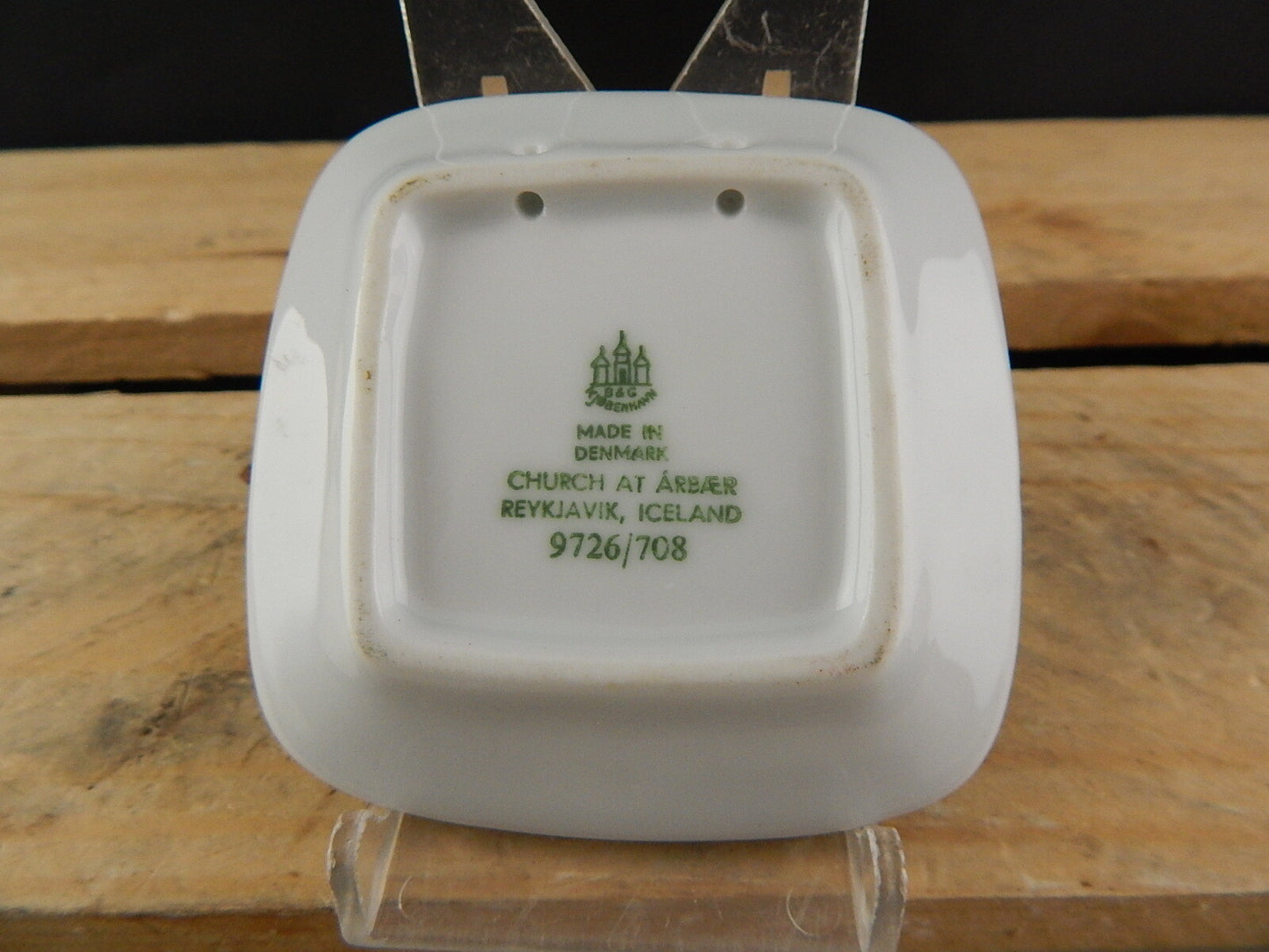 ROYAL COPENHAGEN BING&GRONDAHL PLAQUETTE PORCELLANA CHURCH AT ARBAER ICELAND