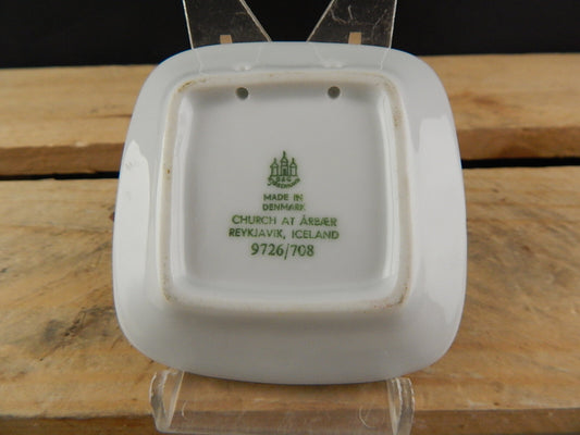 ROYAL COPENHAGEN BING&GRONDAHL PLAQUETTE PORCELLANA CHURCH AT ARBAER ICELAND