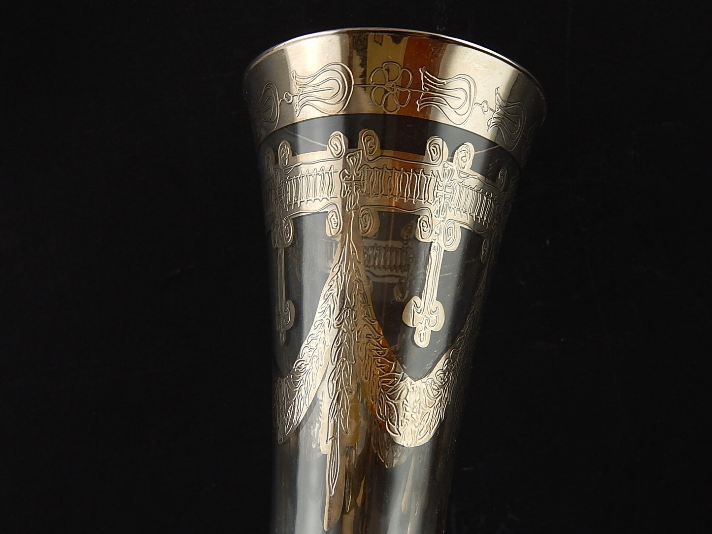 PREZIOSO VETRO D'ARTE MURANO VASO A FLUTE CON DECORO IN ARGENTO