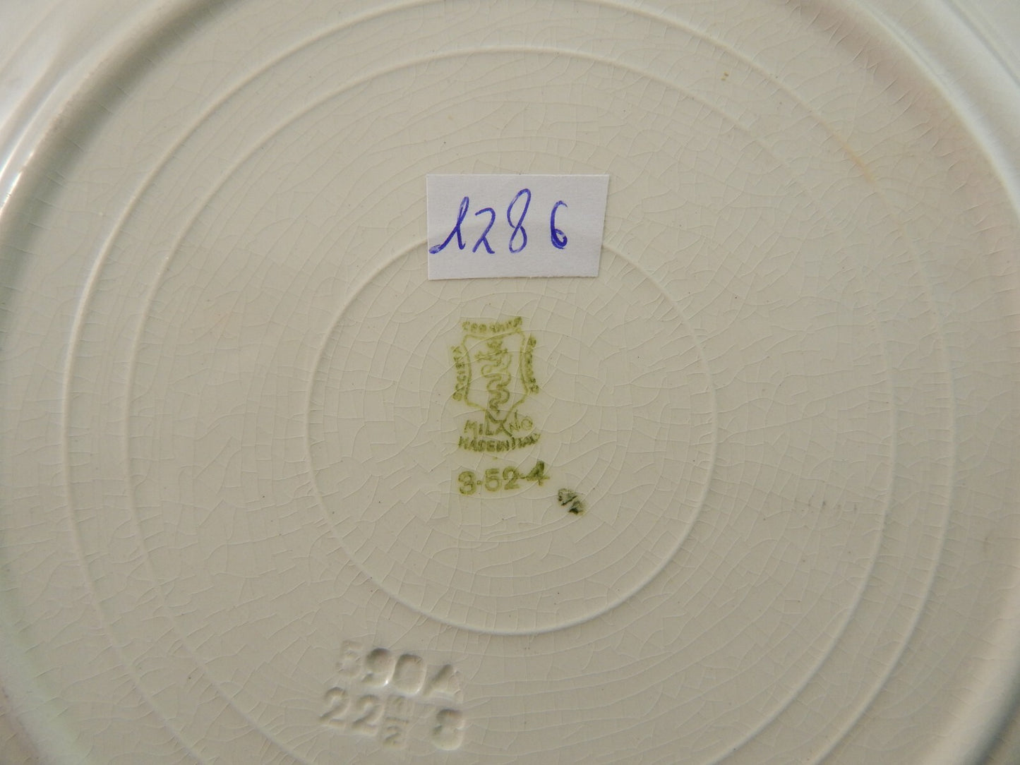 ANTICO PIATTO SEMI PORCELLANA RICHARD CERAMICHE MILANO DECORO FERRARA #1786