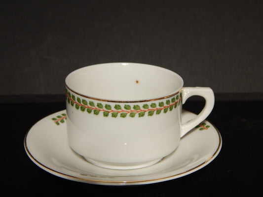 ANTICA TAZZINA CAFFÈ PORCELLANA BIANCA GHIRLANDE PICCOLE FOGLIE VERDI #1235
