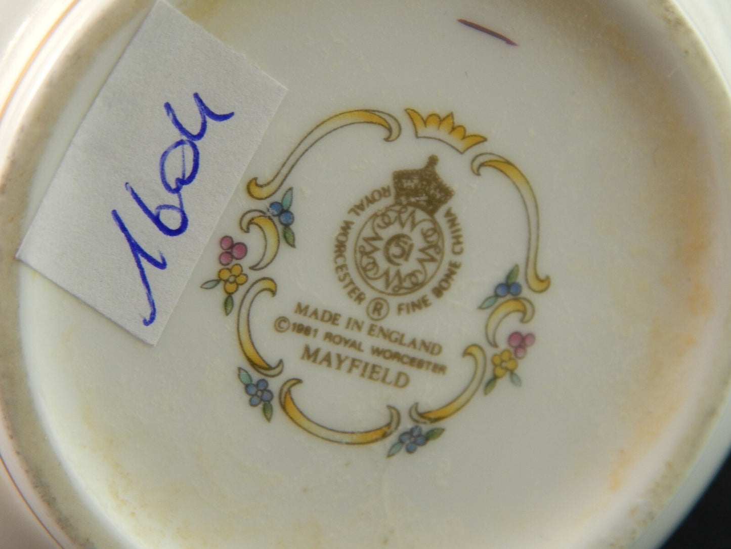 VINTAGE RARA CARAFFA BRICCO MAYFIELD PORCELLANA ROYAL WORCESTER DEL 1981