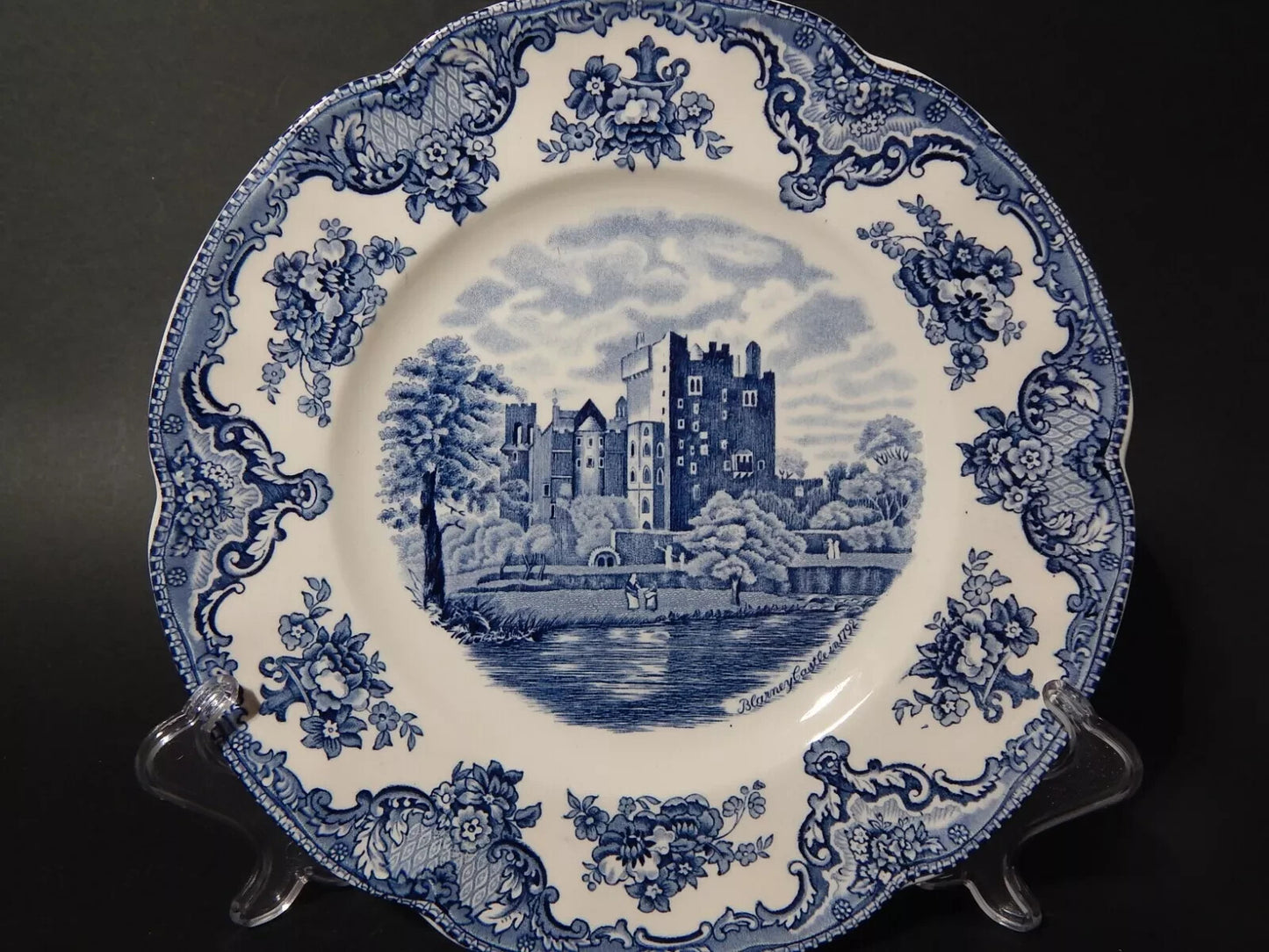 VINTAGE JOHNSON BROS OLD BRITAIN CASTLE BLU PIATTO PIANO SEMI-PORCELLANA