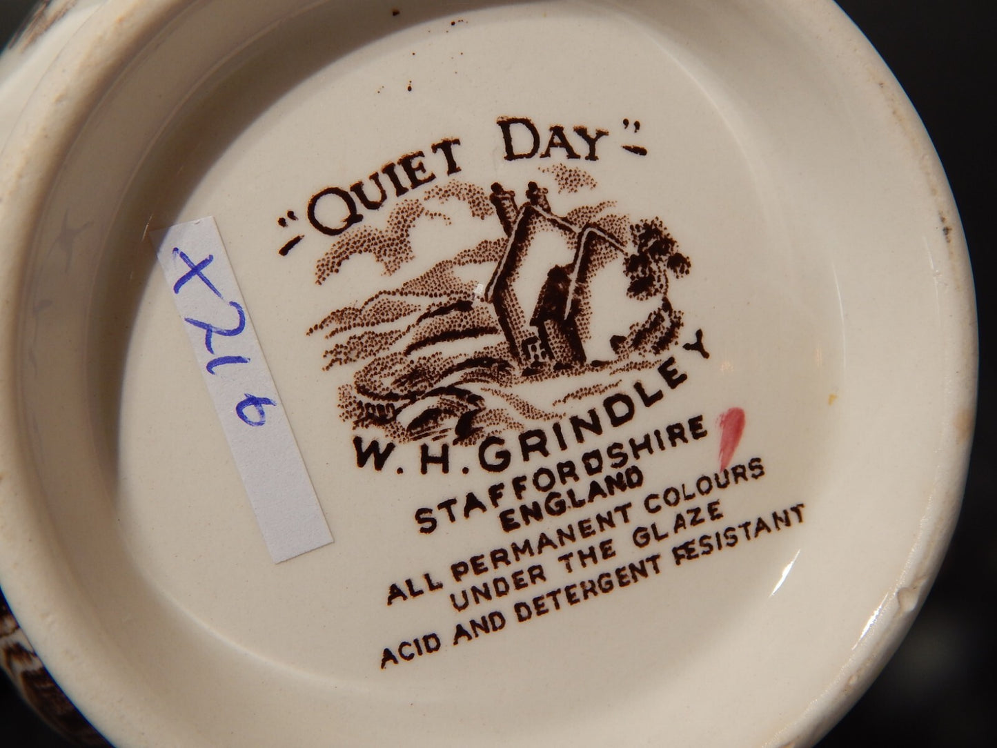 VINTAGE RARA CARAFFA LATTIERA CERAMICA W. H. GRINDLEY STAMPA A MANO QUIET DAY