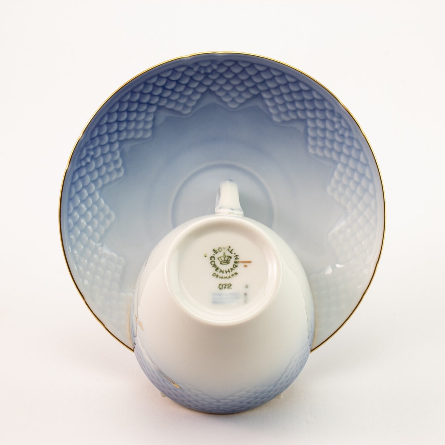 TAZZA DA CAFFE' IN PORCELLANA E ORO ZECCHINO GABBIANI ROYAL COPENHAGEN 072