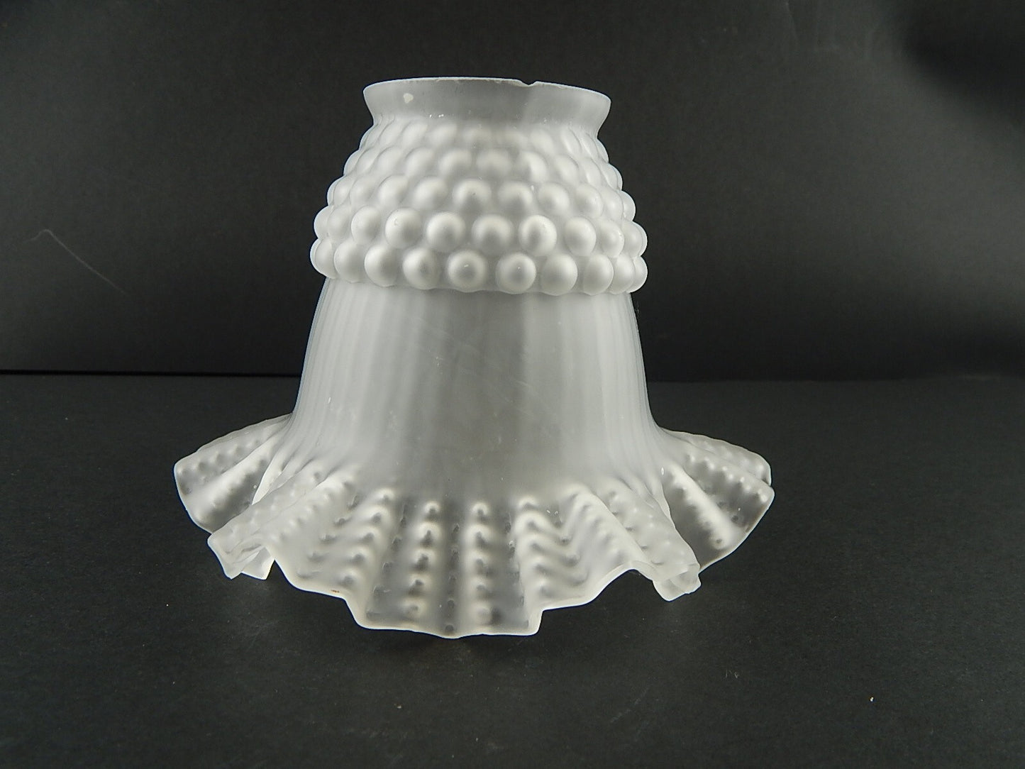 ANTICO EPOCA LIBERTY VETRO SATINATO TULIP PARALUME PER APPLIQUE O LAMPADA A477