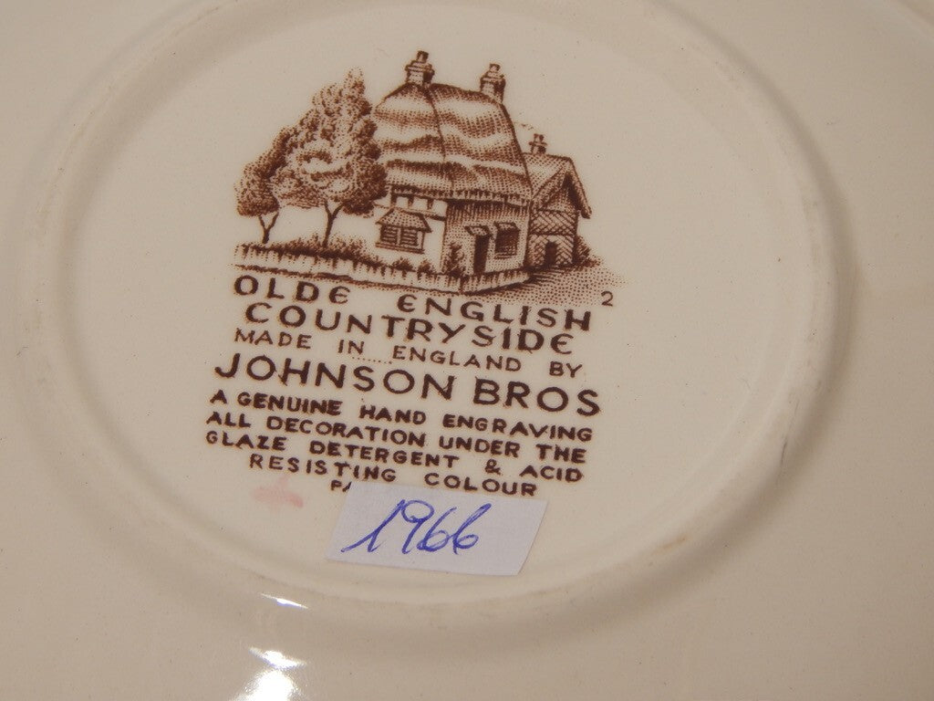 ANTICA ZUPPIERA LEGUMIERA SEMI PORCELLANA JOHNSON BROS OLDE ENGLISH COUNTRYSIDE