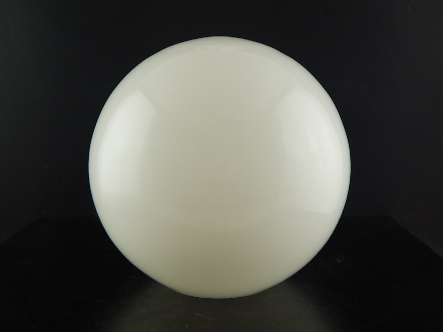 ANTICO EPOCA ART DECO GRANDE BOCCIA VETRO OPALINO BIANCO PER LAMPADARIO APPLIQUE