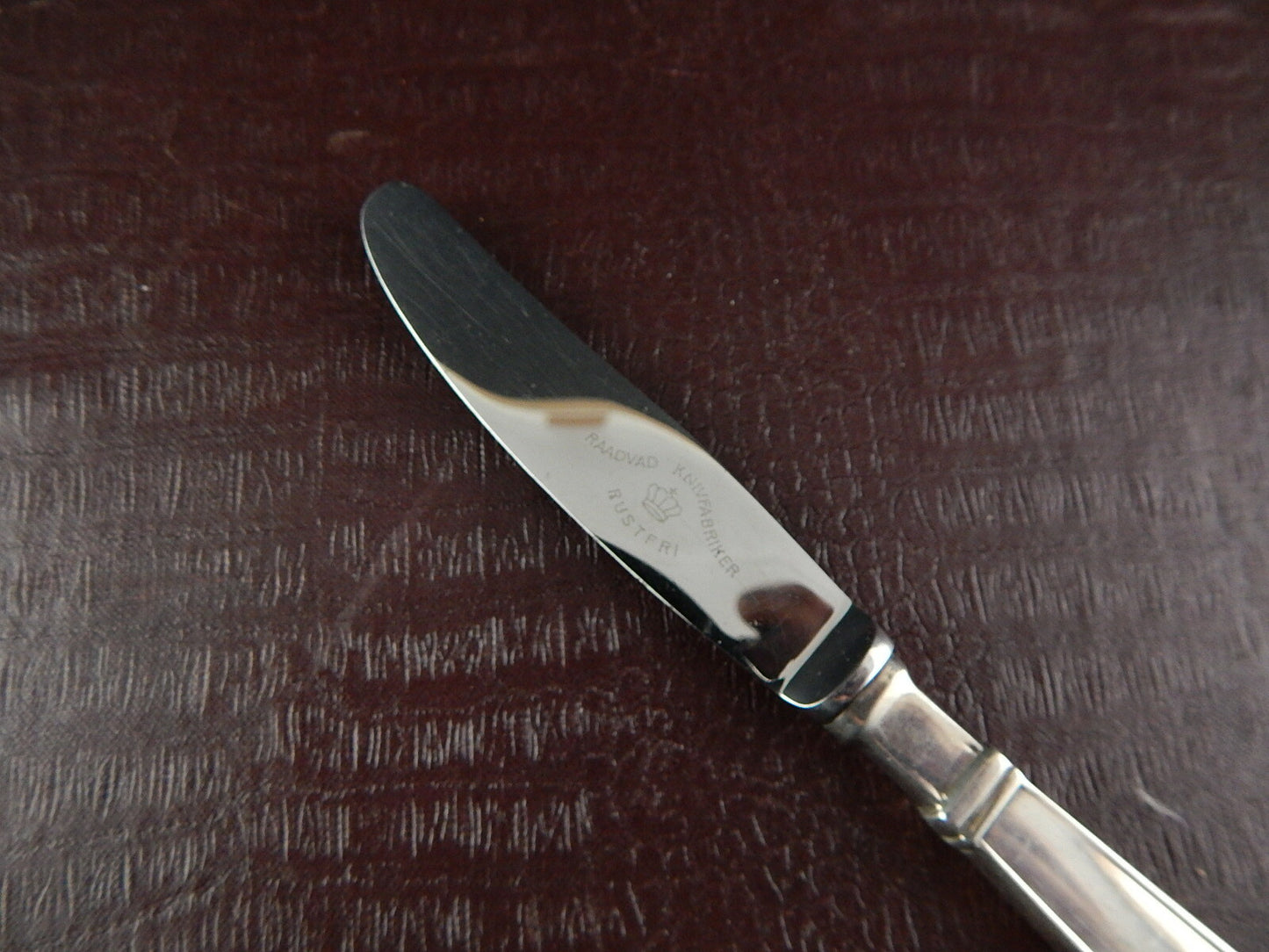 VINTAGE DEL 1956 COLTELLO COLAZIONE BURRO RAADVAD MANICO ARGENTO 925 COPENHAGEN