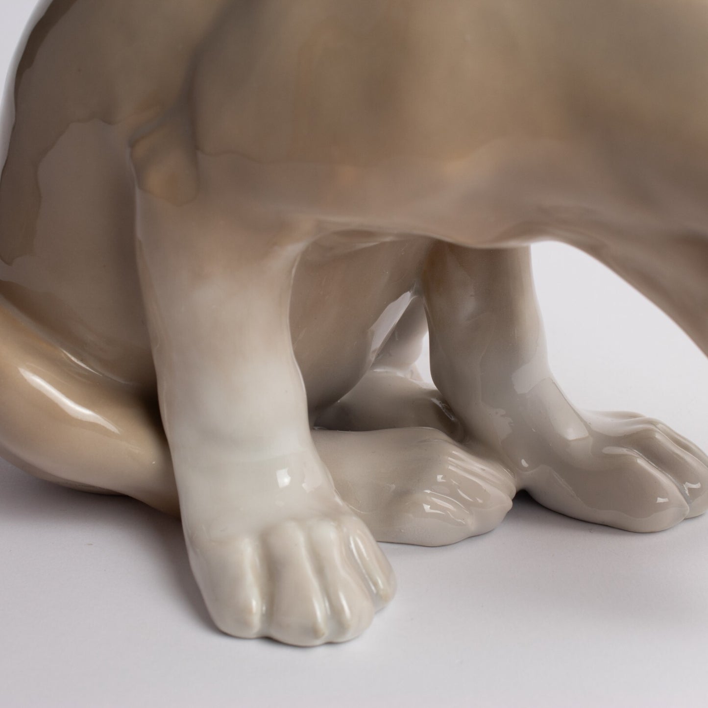 RARA STATUINA PORCELLANA ROYAL COPENHAGEN "Cucciolo di Labrador Bob" RESTAURATA