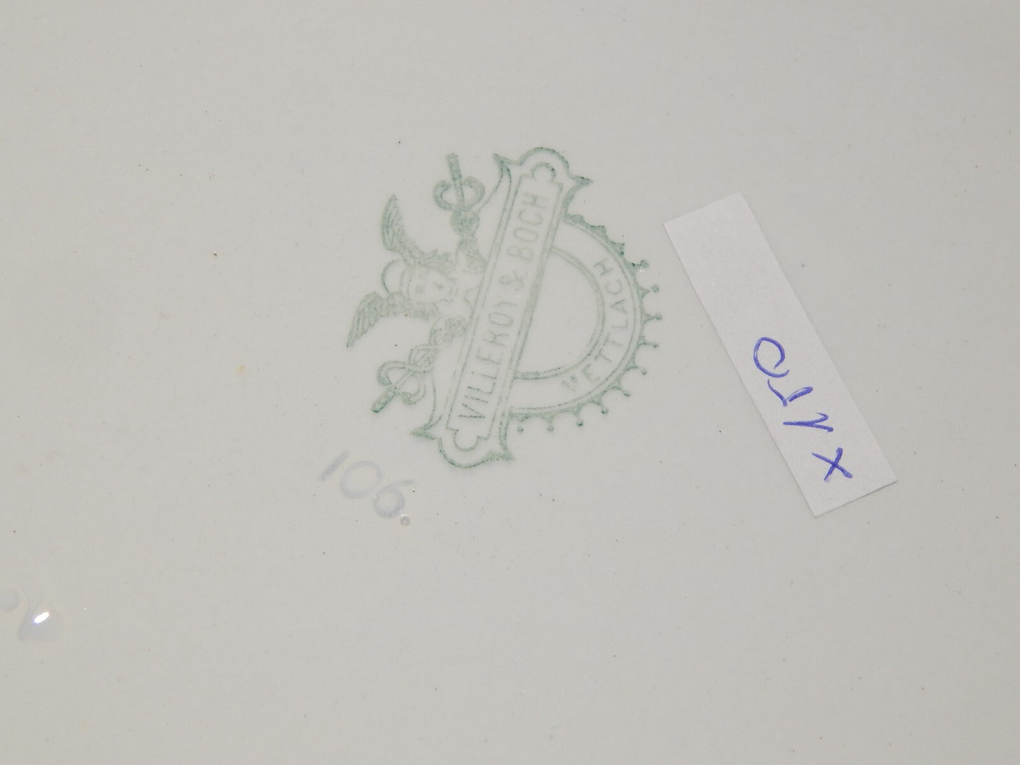 ANTICO VASSOIO PORCELLANA BIANCA VILLEROY&BOCH METTLACH