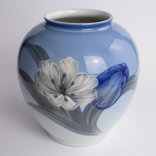 VASO GRANDE PORCELLANA ROYAL COPENHAGEN "Tulipani e Farfalle" HANDMADE 2656-35-5