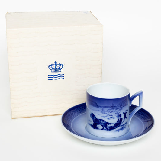 ROYAL COPENHAGEN PORCELLANA TAZZA DI NATALE 1986 CON SCATOLA ORIGINALE CM 7