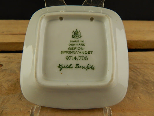 ROYAL COPENHAGEN BING&GRONDAHL PLAQUETTE PIATTO PORCELLANA GEFION SPRING VANDET