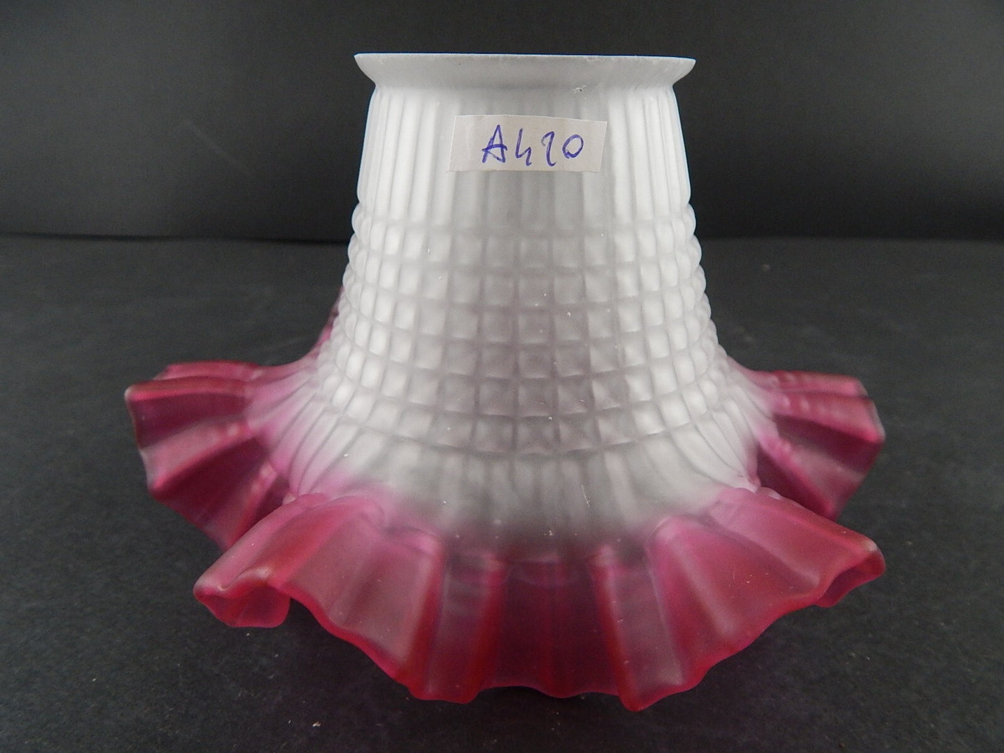 ANTICO EPOCA LIBERTY VETRO SATINATO TULIP PARALUME PER APPLIQUE O LAMPADA A420