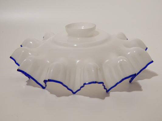 ANTICO ORIGINALE EPOCA LIBERTY VETRO OPALINO BORDO BLU COBALTO PER LAMPADARIO