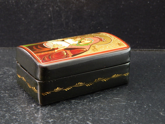 VINTAGE PREZIOSA SCATOLA COFANETTO RUSSO LEGNO LACCATO ICONA DIPINTA E FIRMATA