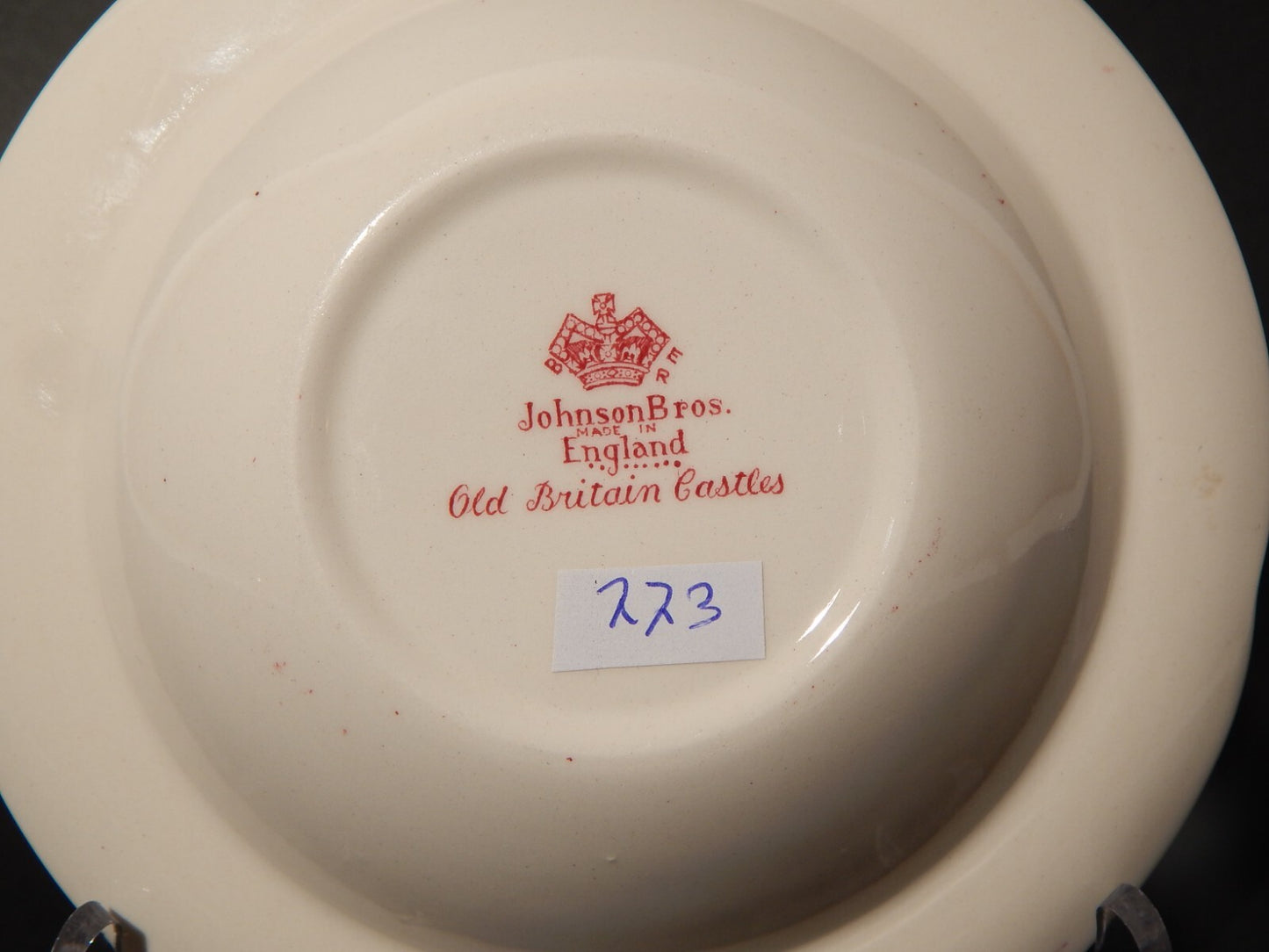 VINTAGE JOHNSON BROS OLD BRITAIN CASTLE CIOTOLA SEMI-PORCELLANA ROSSA